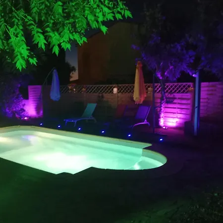 Et Table D'hotes Au Coin De La Cite *